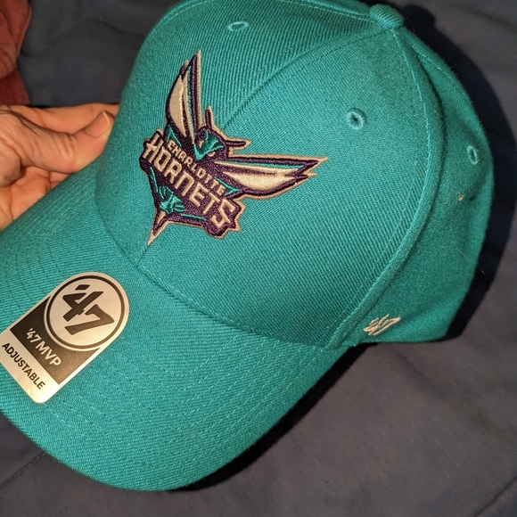 Charlotte hornets basketball NBA cap. Adjustable size - Picture 5 of 6